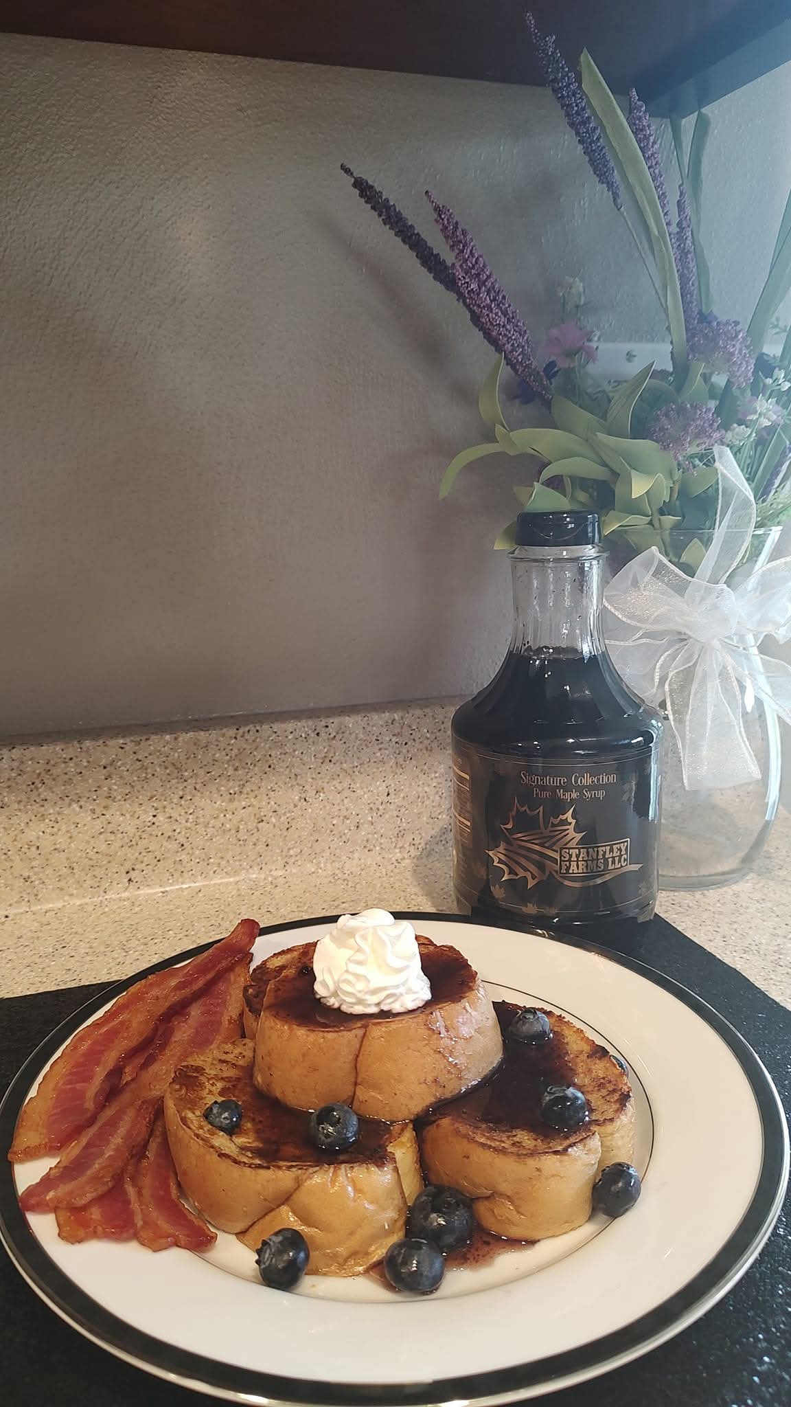 Vanilla Infused Maple Syrup ~ Half-Pint (8oz)